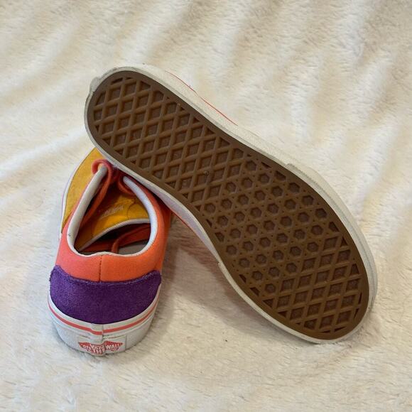 Vans Doheny Color Block Sneakers sz 2 girls Vans Low Top Sneakers - Picture 7 of 8